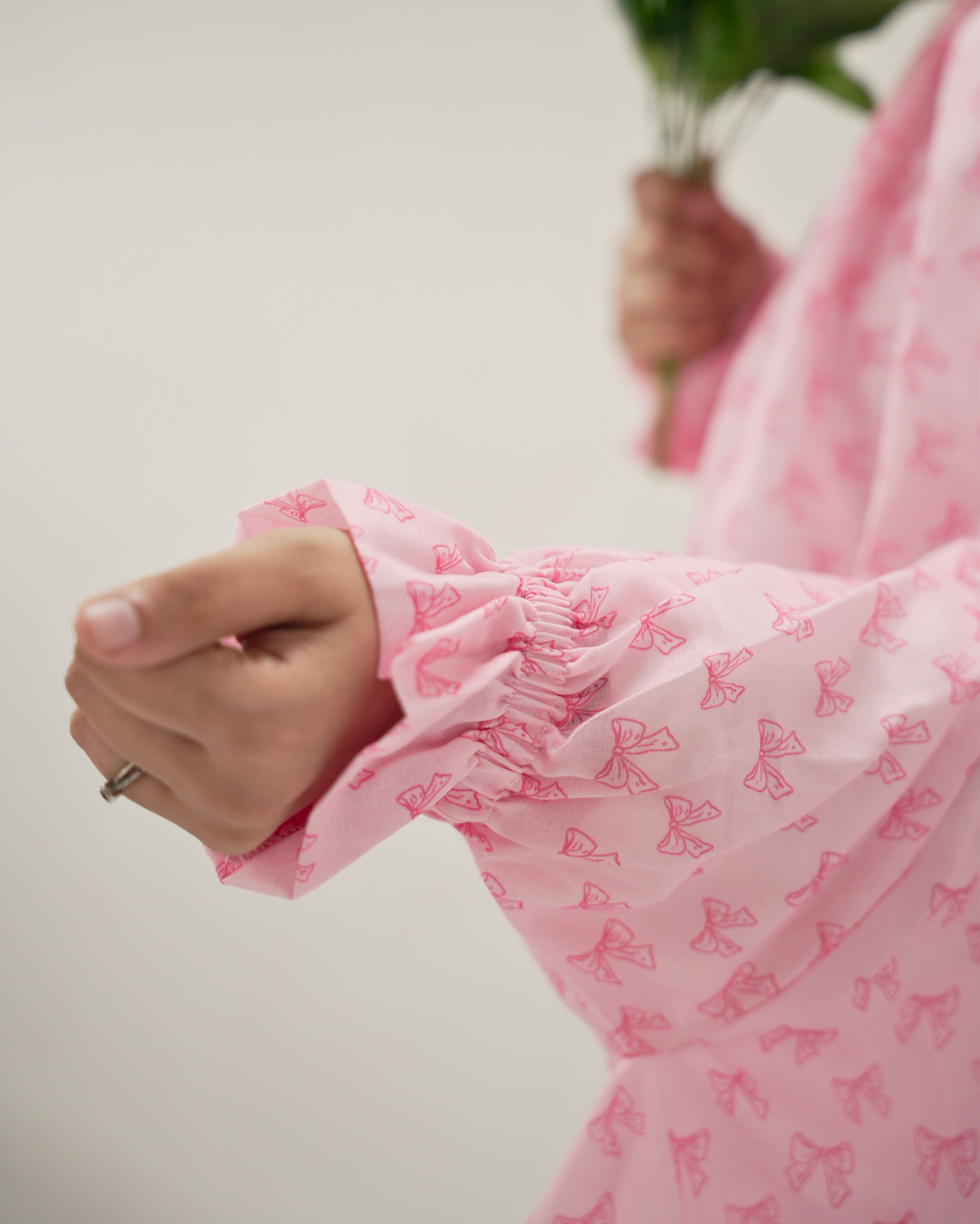 Zayn | Pink Bow Print Cotton Namaz Makhna - With Sleeves