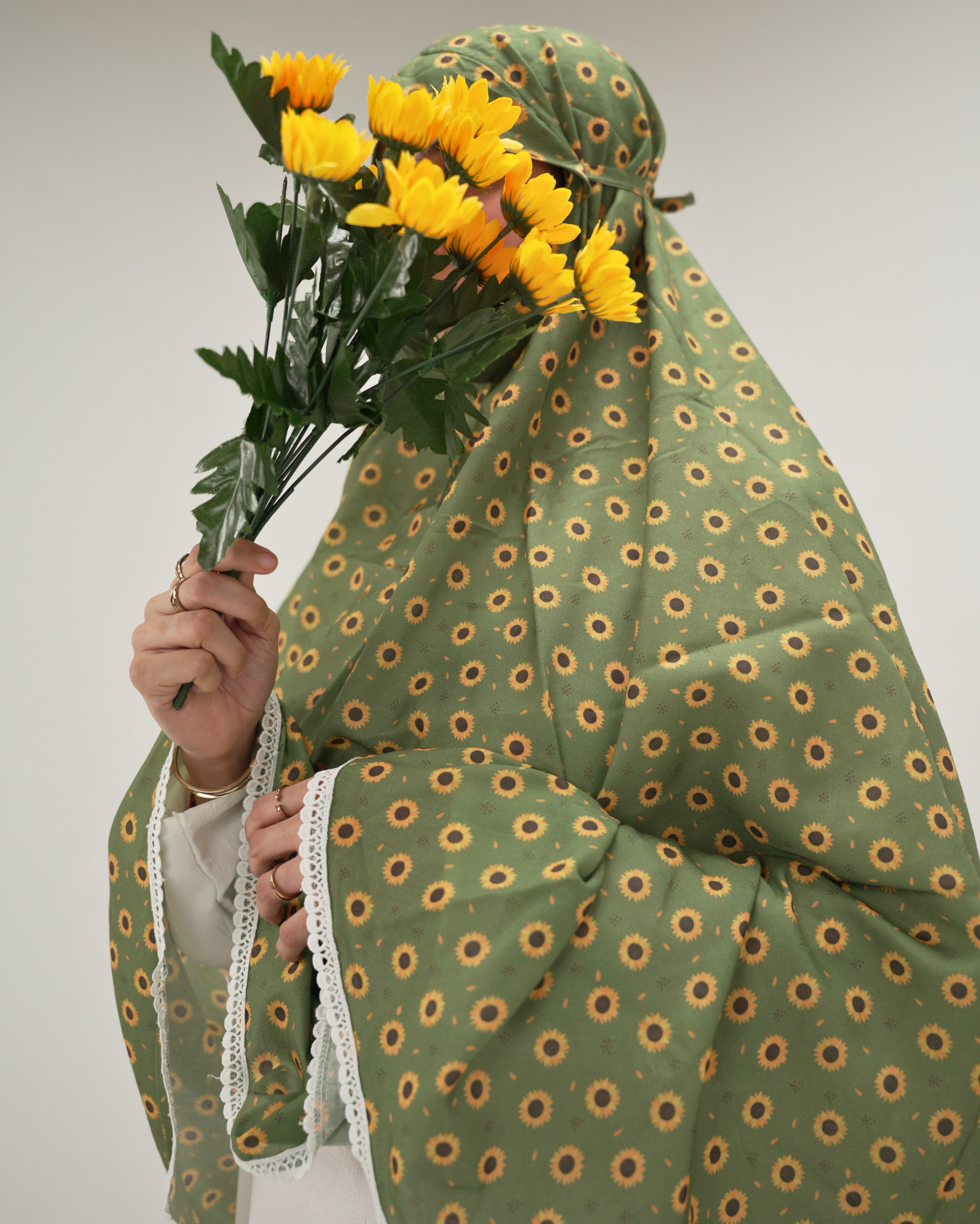 Shamsi | Sunflower Print Cotton Namaz Makhna - Without Sleeves