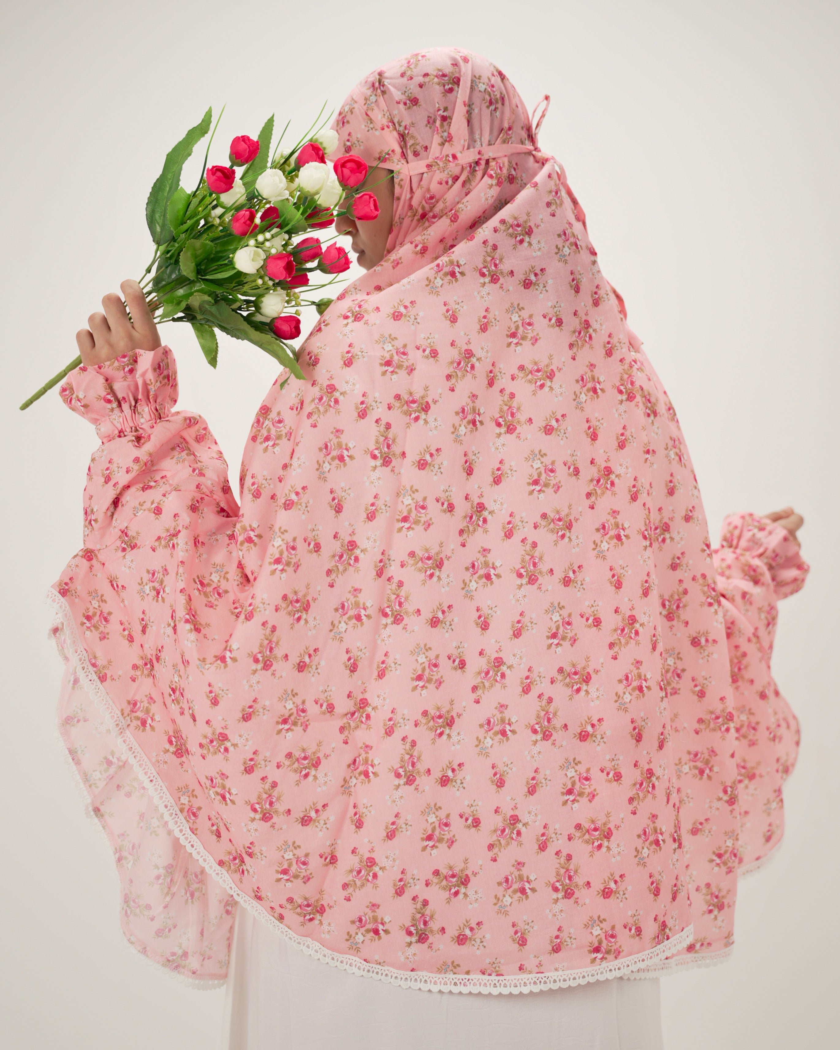 Safa | Peach Floral Cotton Namaz Makhna - With Sleeves