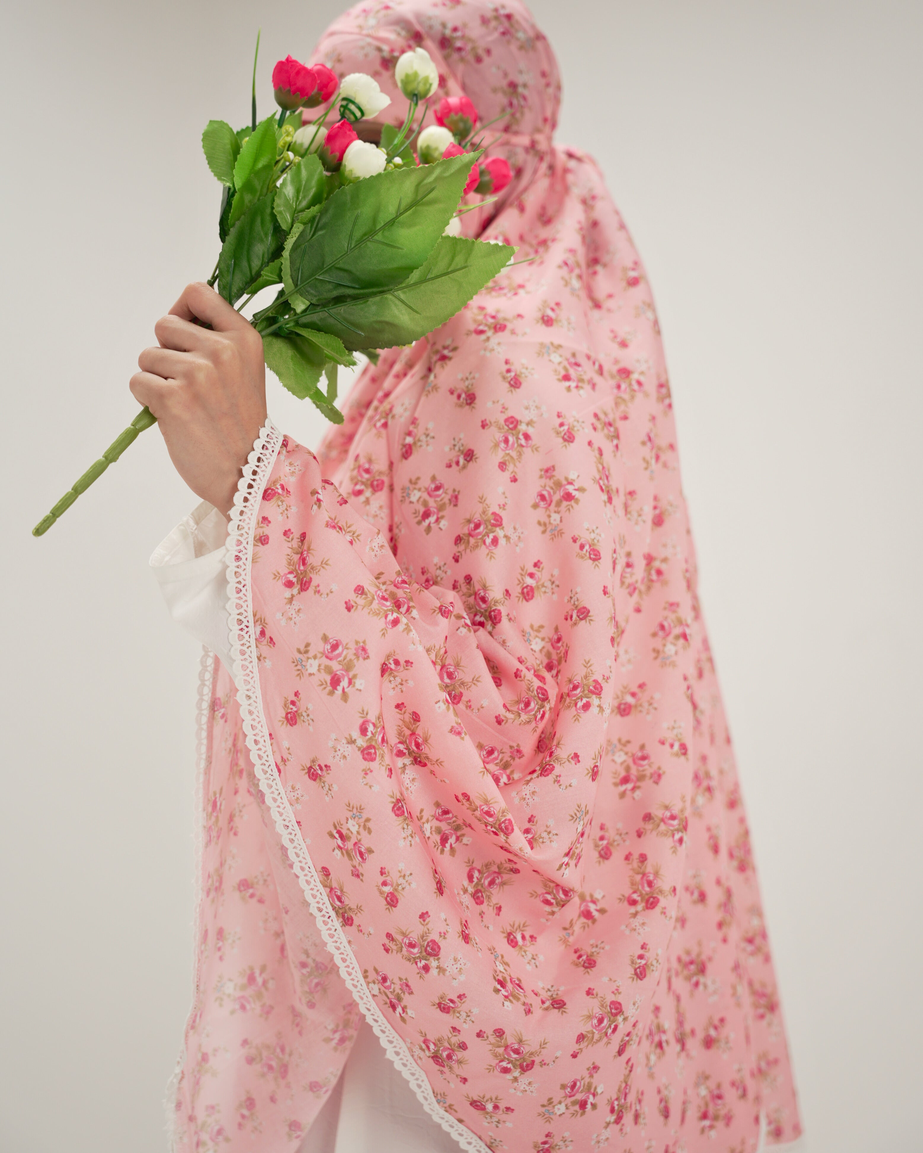 Safa | Peach Floral Cotton Namaz Makhna - Without Sleeves