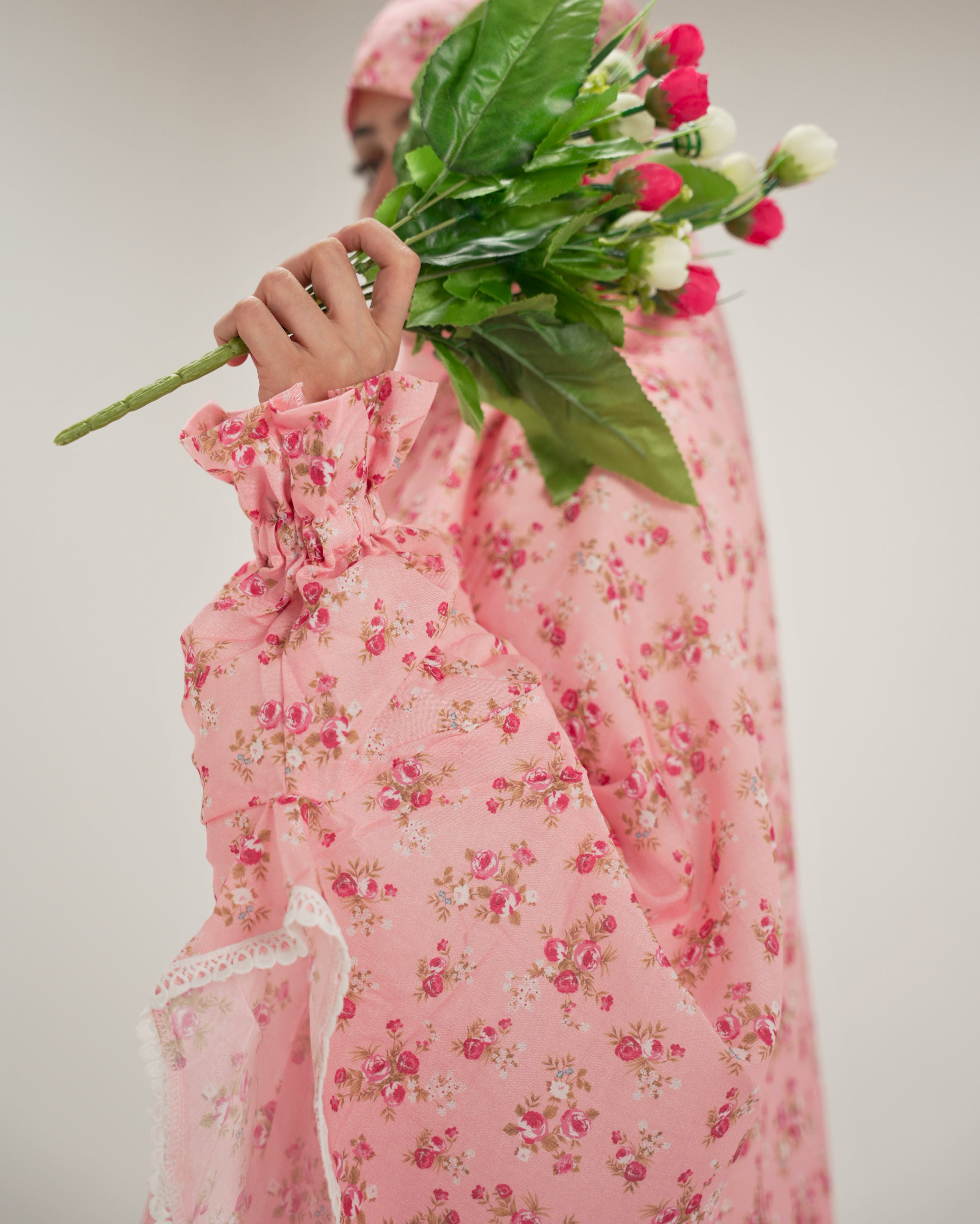 Safa | Peach Floral Cotton Namaz Makhna - With Sleeves