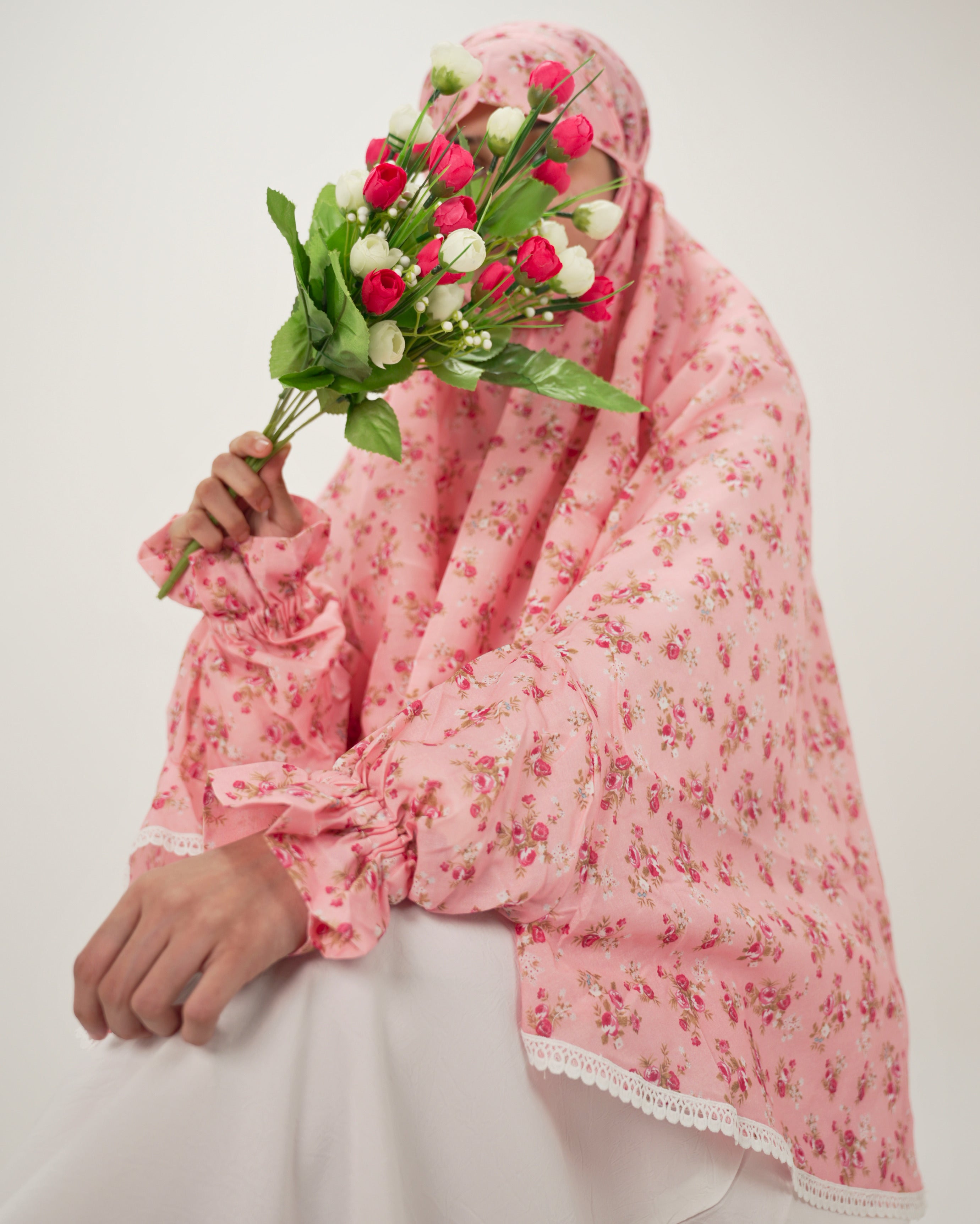 Safa | Peach Floral Cotton Namaz Makhna - With Sleeves
